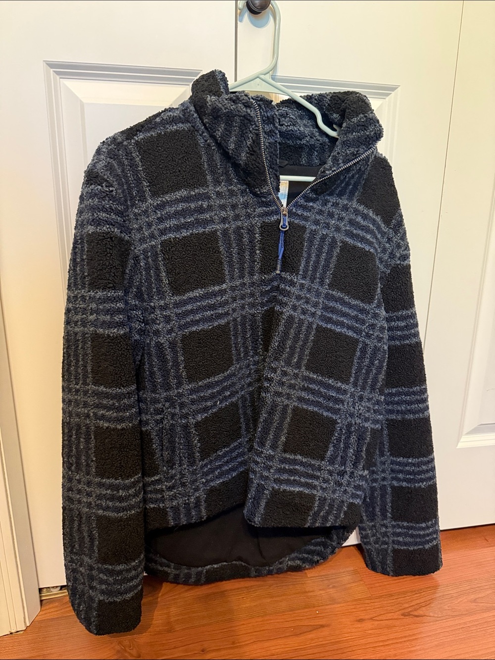 Cozy Black & Blue-ish Gray Plaid Sherpa Half-Zip Jacket - Women